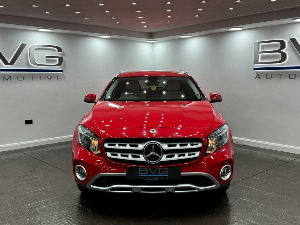 Mercedes-Benz GLA Class 2.1 Gla200d Sport 7G-dct Euro 6 Ss Red #2