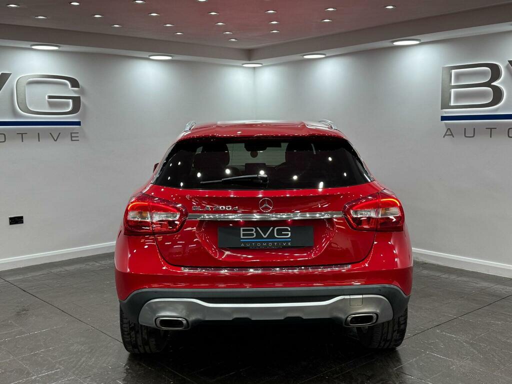 Mercedes-Benz GLA Class Gla200d Se Suv Black #7