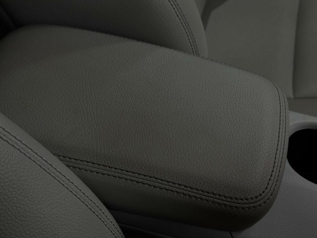 Mercedes-Benz GLA Class Gla200d Se Suv Black #33