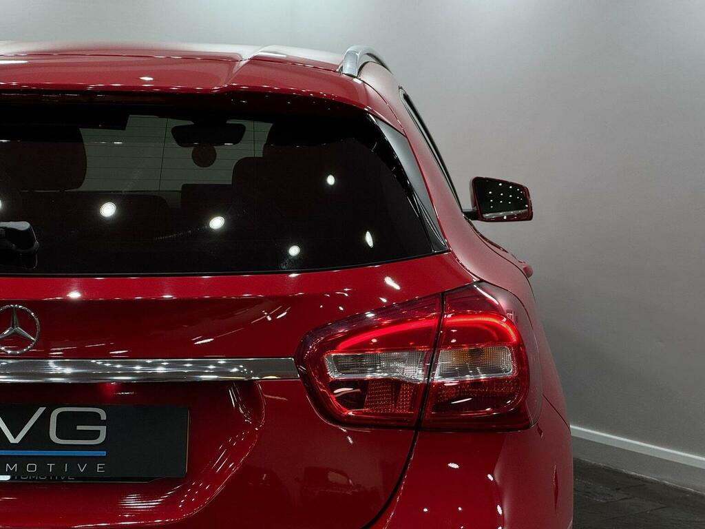 Mercedes-Benz GLA Class Gla200d Se Suv Black #14