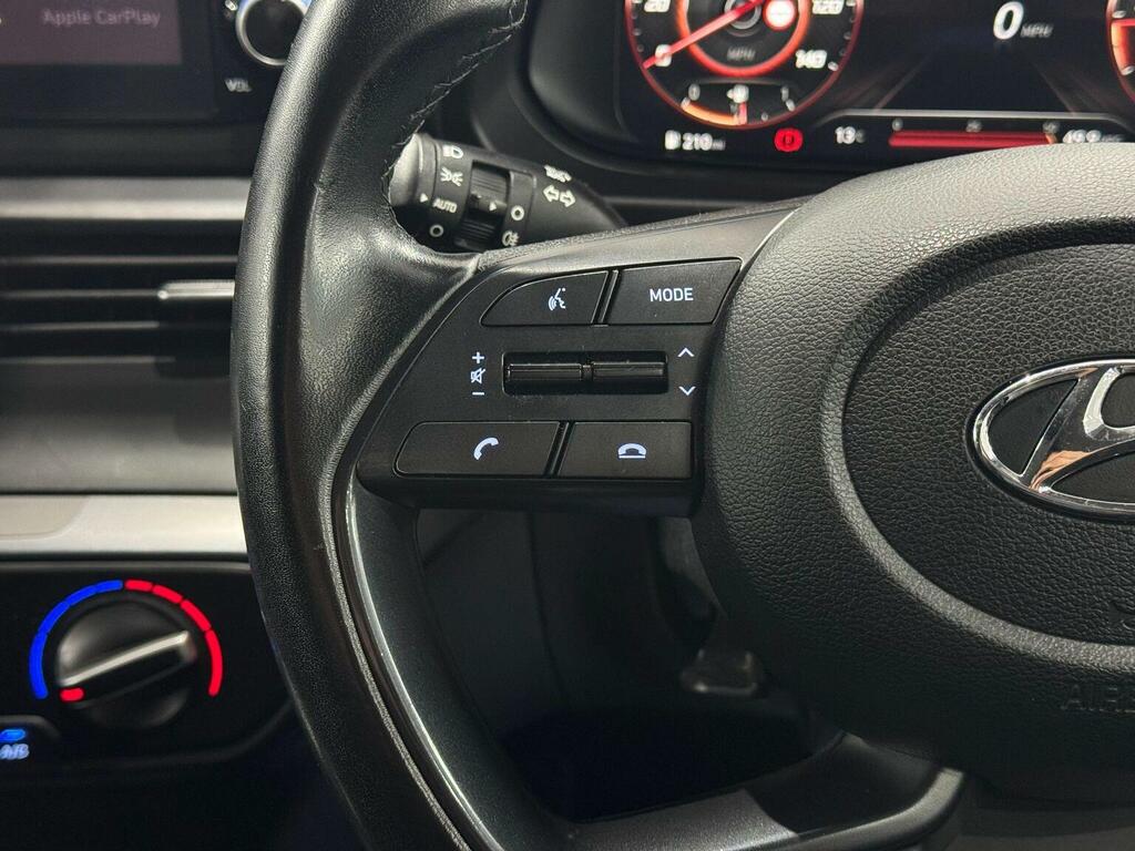 Hyundai Bayon Hatchback Red #31