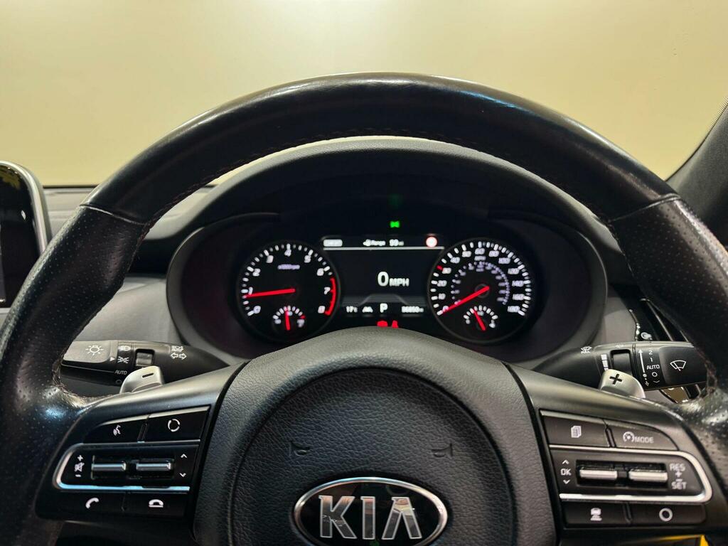 Kia Stinger Gt S White #30