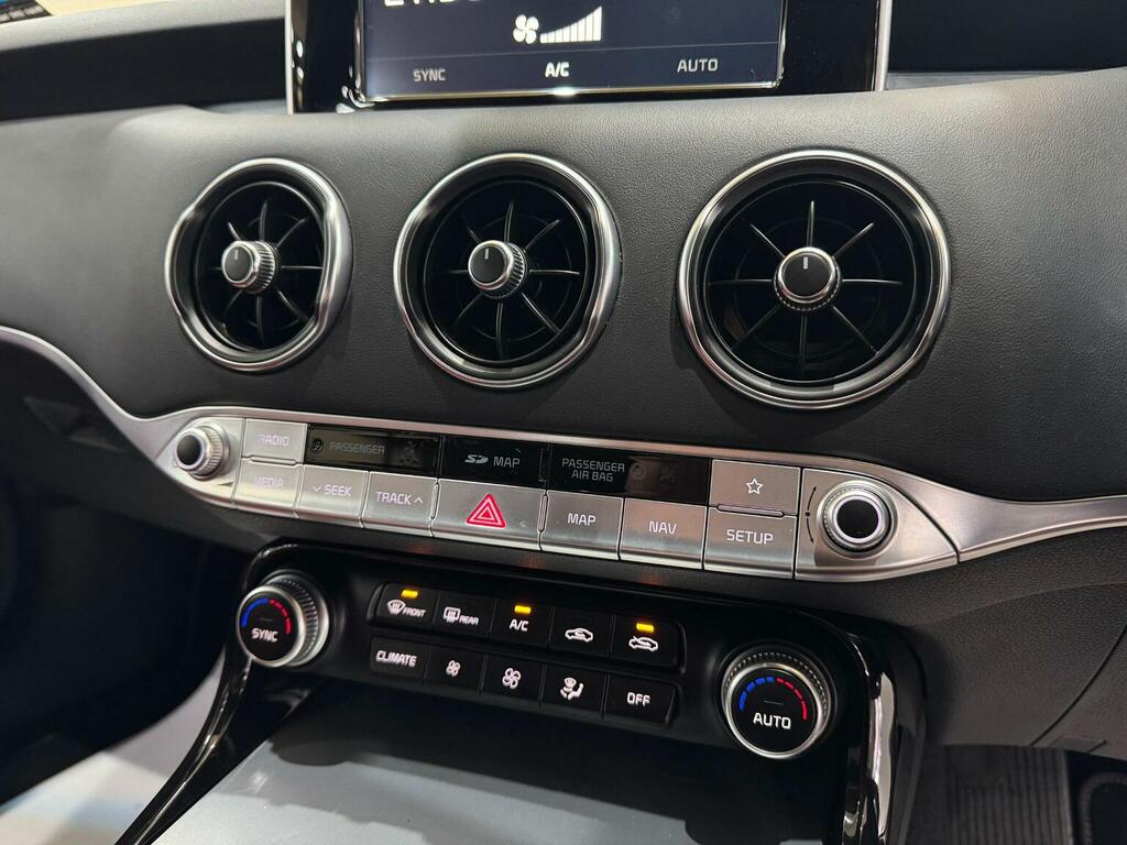 Kia Stinger Gt S White #67