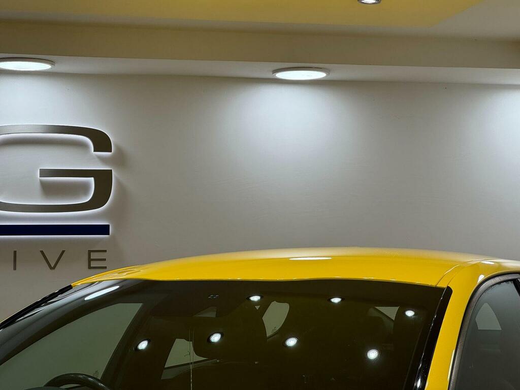 Kia Stinger Gt S White #12