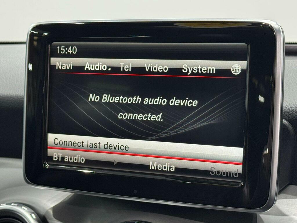 Mercedes-Benz GLA Class Gla220 Amg Line Cdi 4Matic Black #23