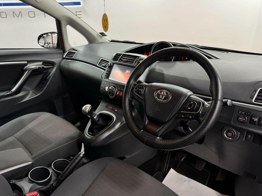 Toyota Verso 1.6 V-matic Design Black #60