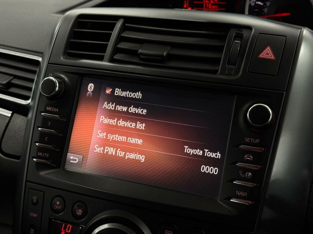 Toyota Verso 1.6 V-matic Design Black #24