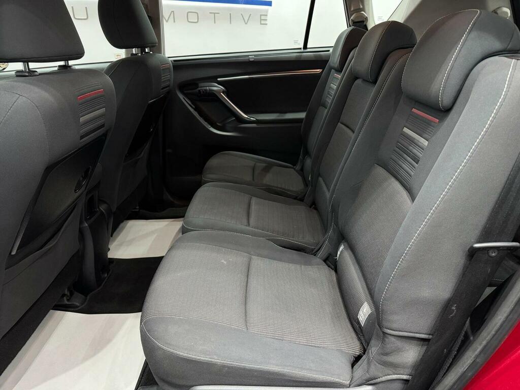 Toyota Verso 1.6 V-matic Design Black #40