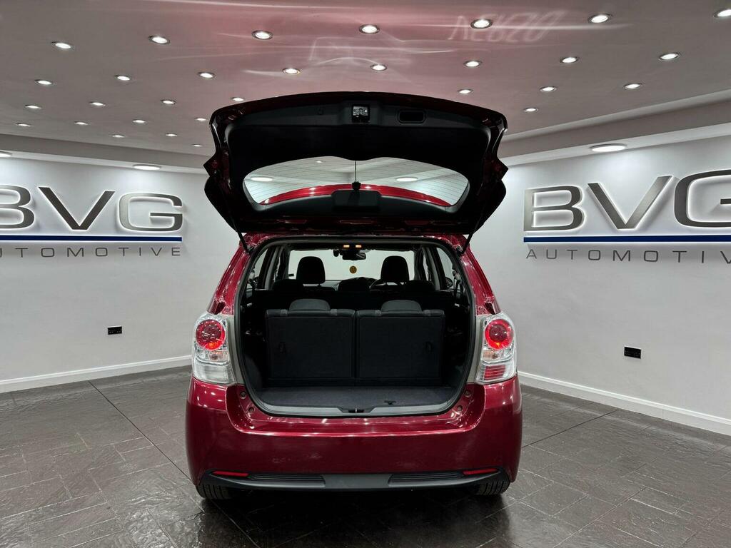 Toyota Verso 1.6 V-matic Design Black #88