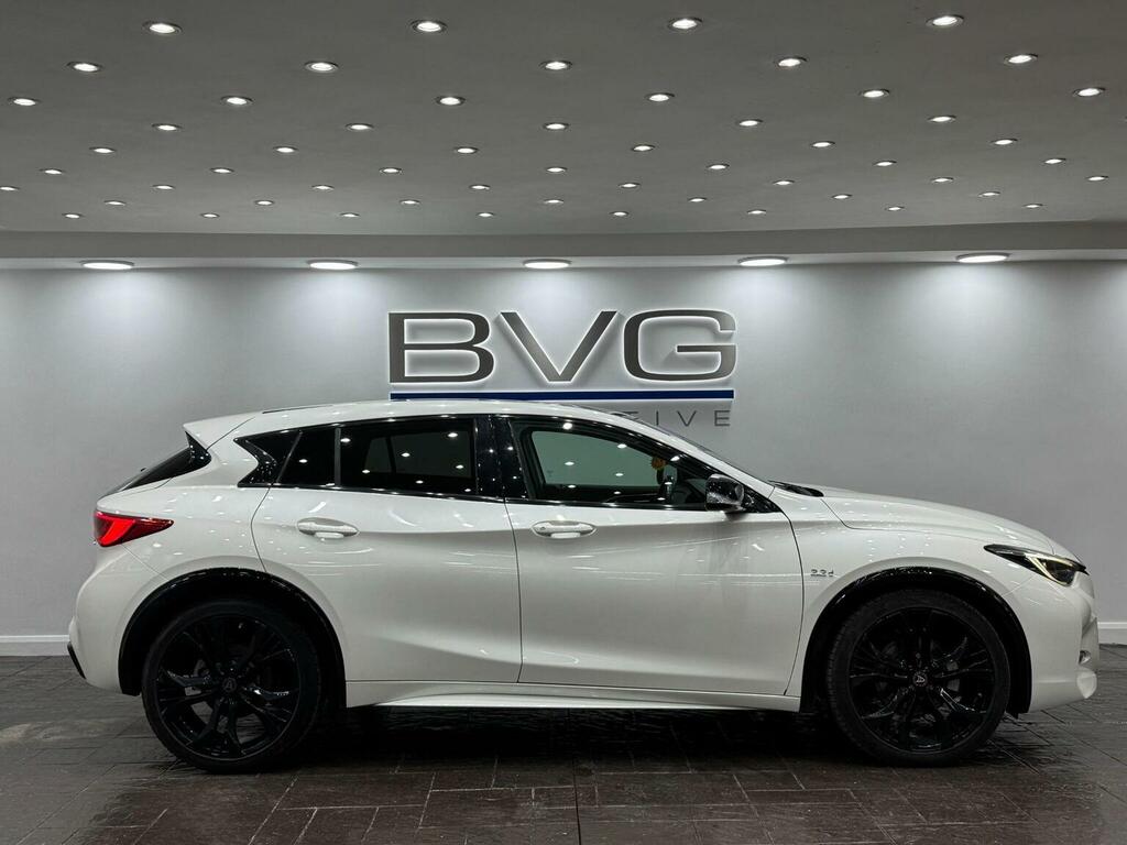 Infiniti Q30 2.2D Sport Dct Euro 6 Ss White #4