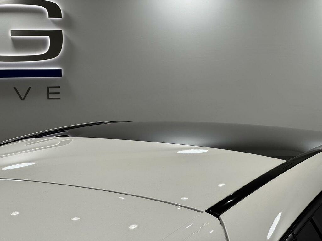 Infiniti Q30 Hatchback White #59