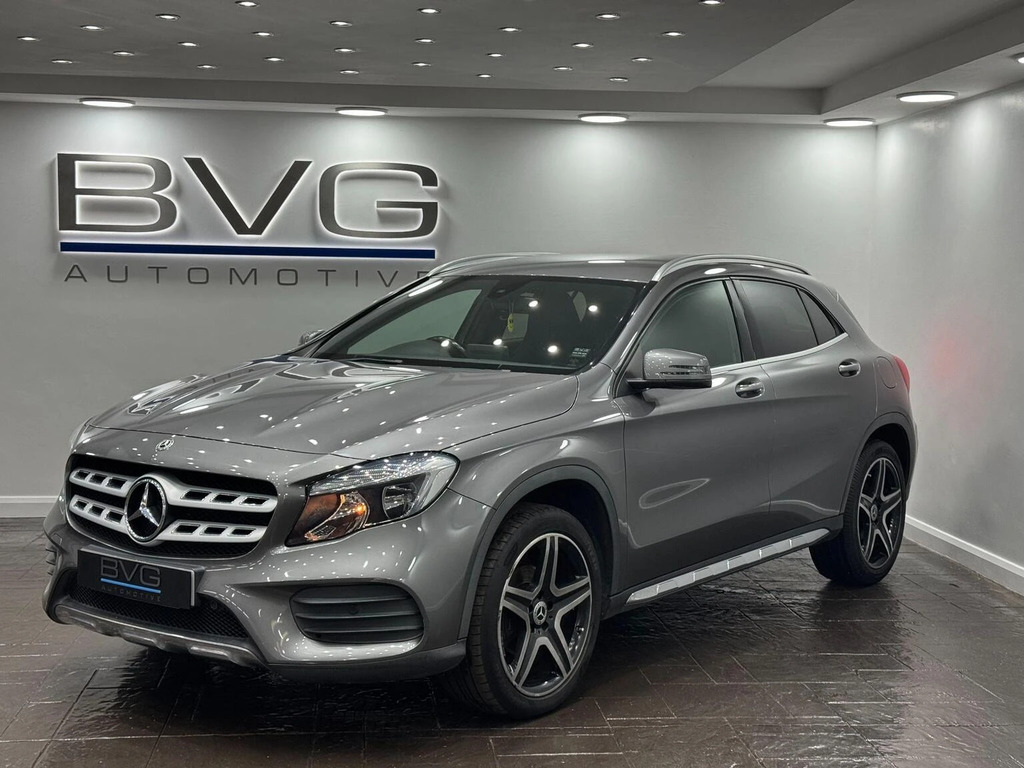 Mercedes-Benz GLA Class Suv 1.6 Gla200 Amg Line Euro 6 Ss 201767 SL67LSF Grey #3