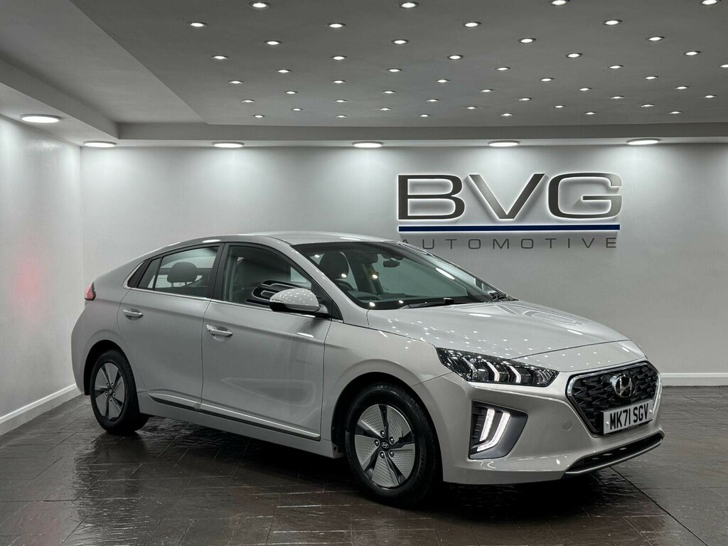 Hyundai Ioniq Hatchback 1.6 H-gdi Premium Dct Euro 6 Ss Grey