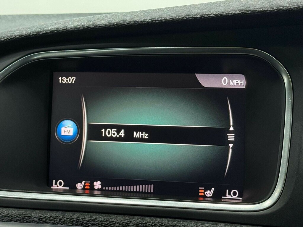 Volvo V40 2.0 T2 R-design Nav Plus Euro 6 Ss  #61
