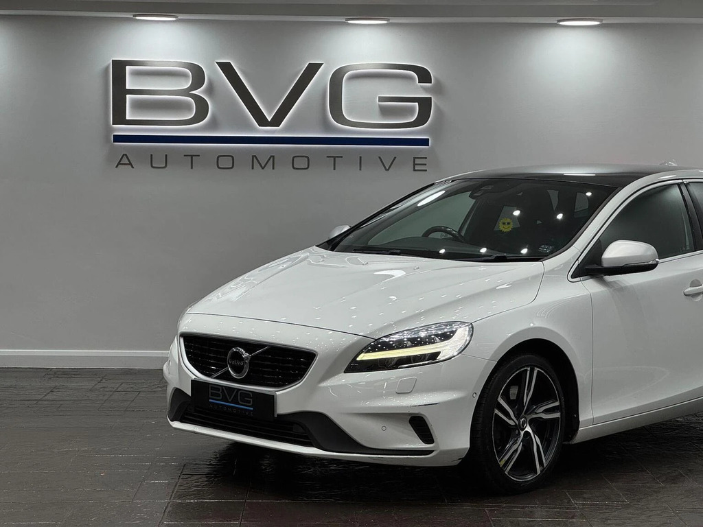 Volvo V40 2.0 T2 R-design Nav Plus Euro 6 Ss  #8