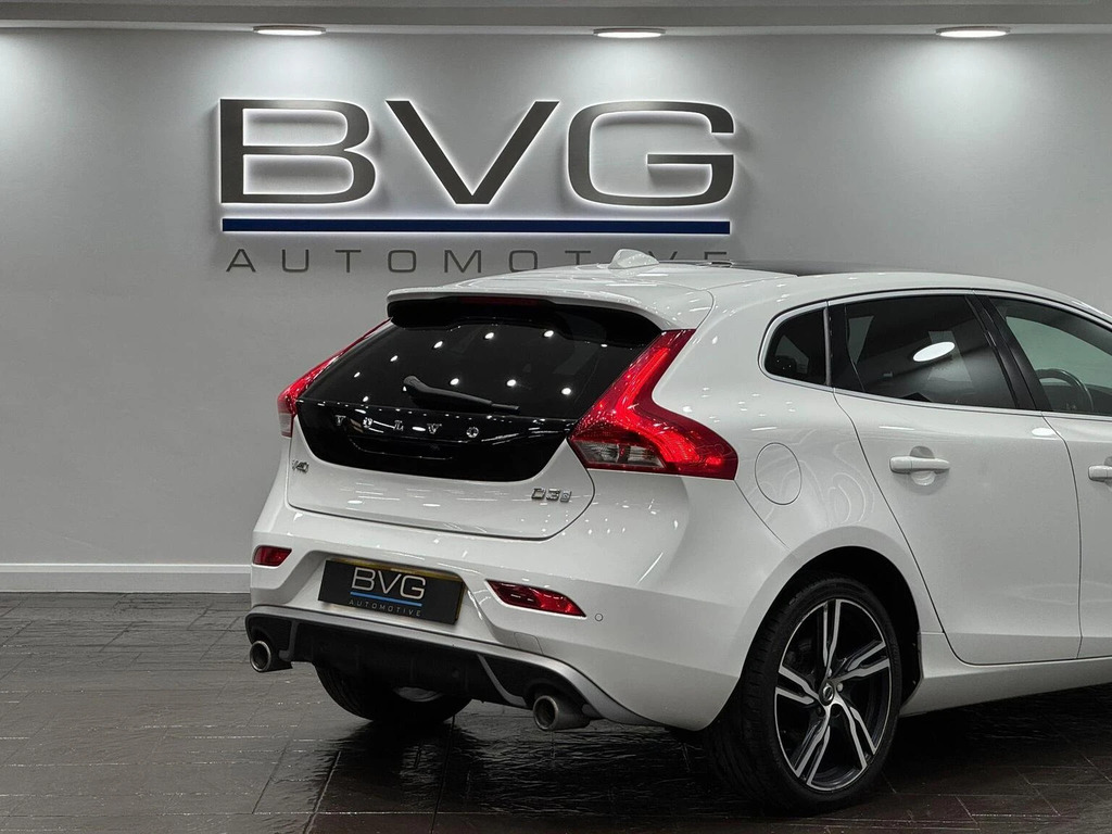 Volvo V40 2.0 T2 R-design Nav Plus Euro 6 Ss  #13