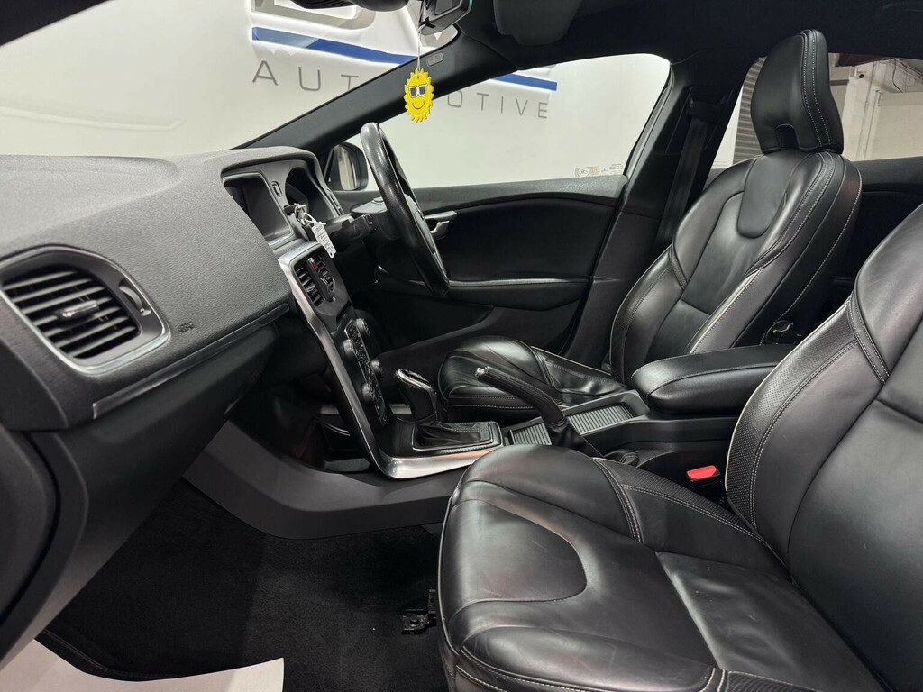 Volvo V40 2.0 T2 R-design Nav Plus Euro 6 Ss  #73