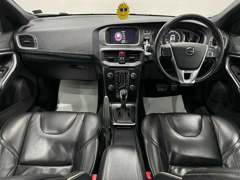 Volvo V40 2.0 T2 R-design Nav Plus Euro 6 Ss  #56