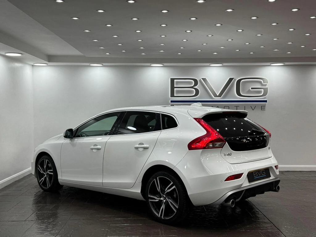 Volvo V40 2.0 T2 R-design Nav Plus Euro 6 Ss  #7