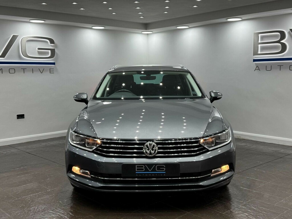 Volkswagen Passat Estate 2.0 Tdi Bluemotion Tech Se Business Dsg Eur YL16RLU Grey #2