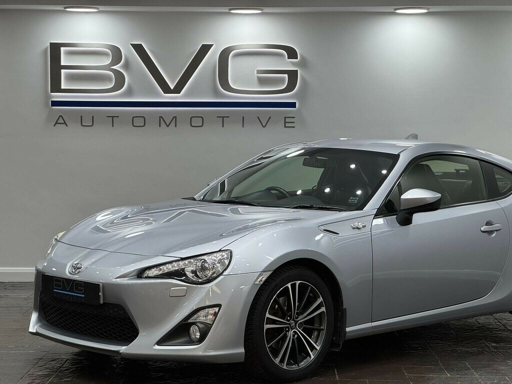 Toyota GT86 2.0 D-4s Pro White #9