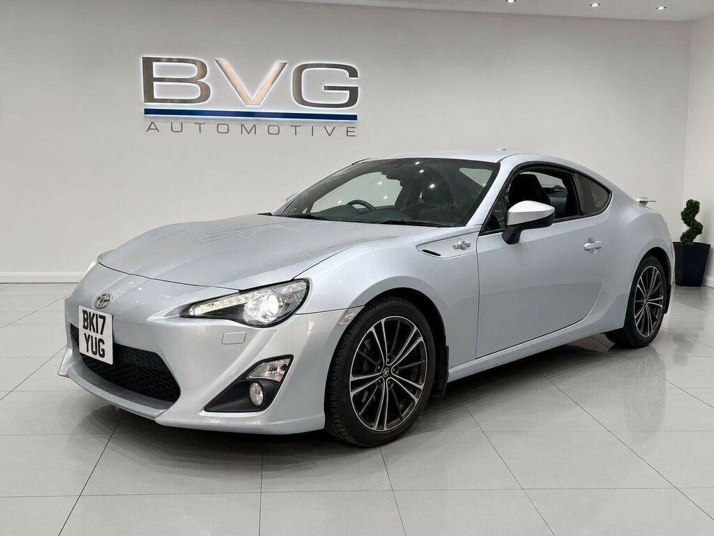 Toyota GT86 Coupe 2.0 Boxer D-4s Euro 6 201717 Silver