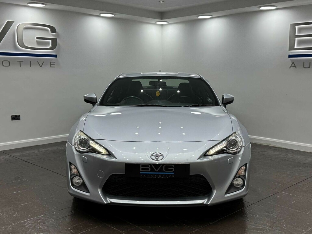 Toyota GT86 2.0 D-4s Pro White #2