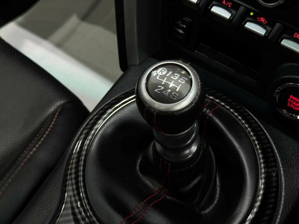 Toyota GT86 2.0 D-4s Pro White #29