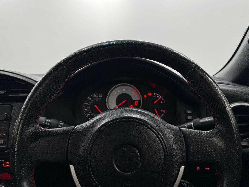Toyota GT86 2.0 D-4s Pro White #32