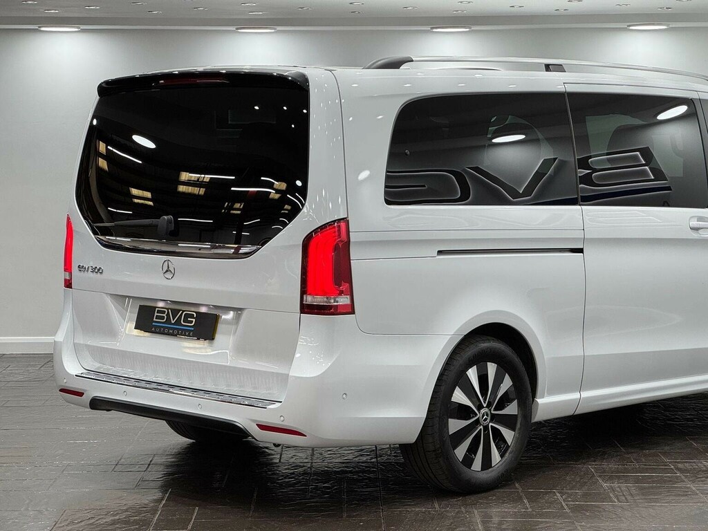 Mercedes-Benz EQV 2021 21 Eqv  #12