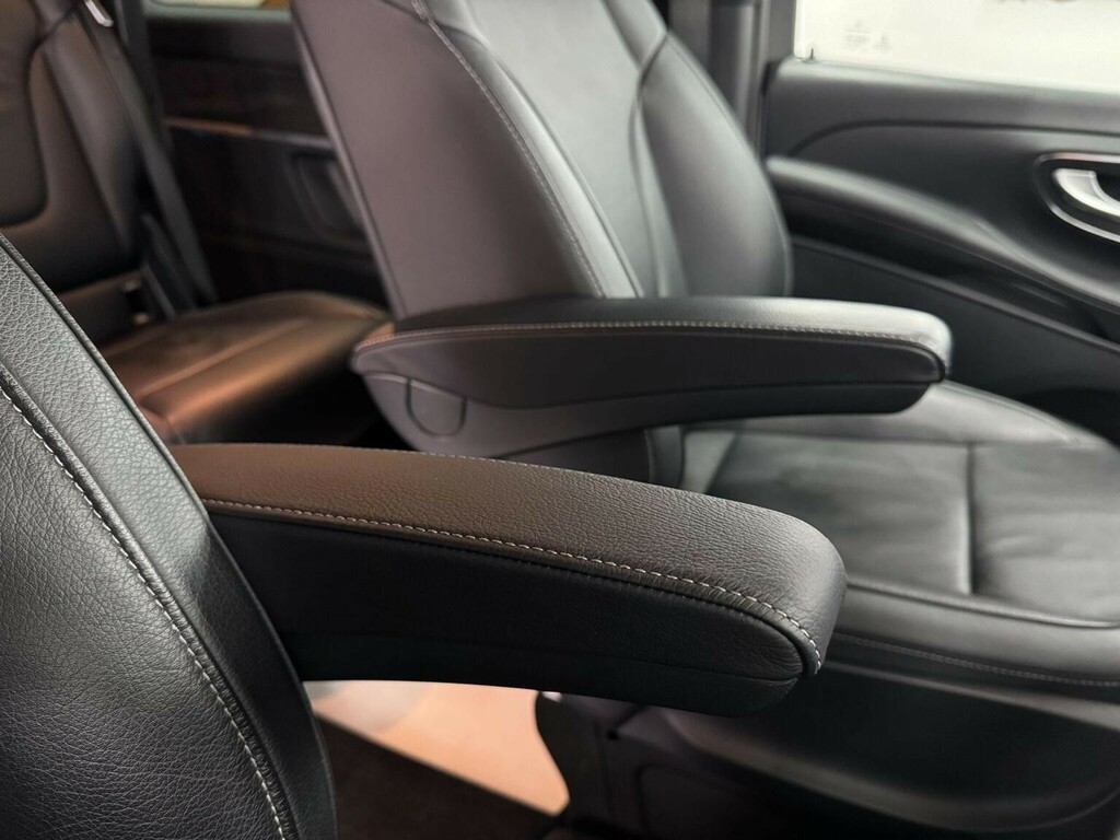 Mercedes-Benz EQV 2021 21 Eqv  #31