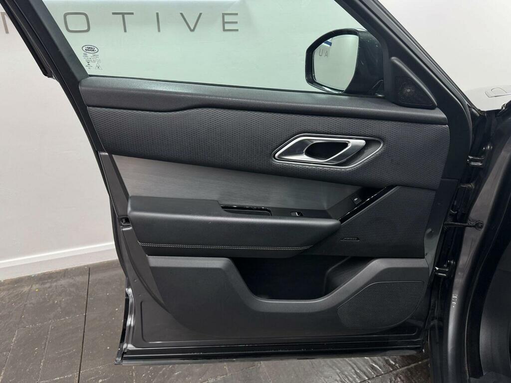 Land Rover Range Rover Velar Range Rover Velar 2.0 P300 R-dynamic Se Black #44