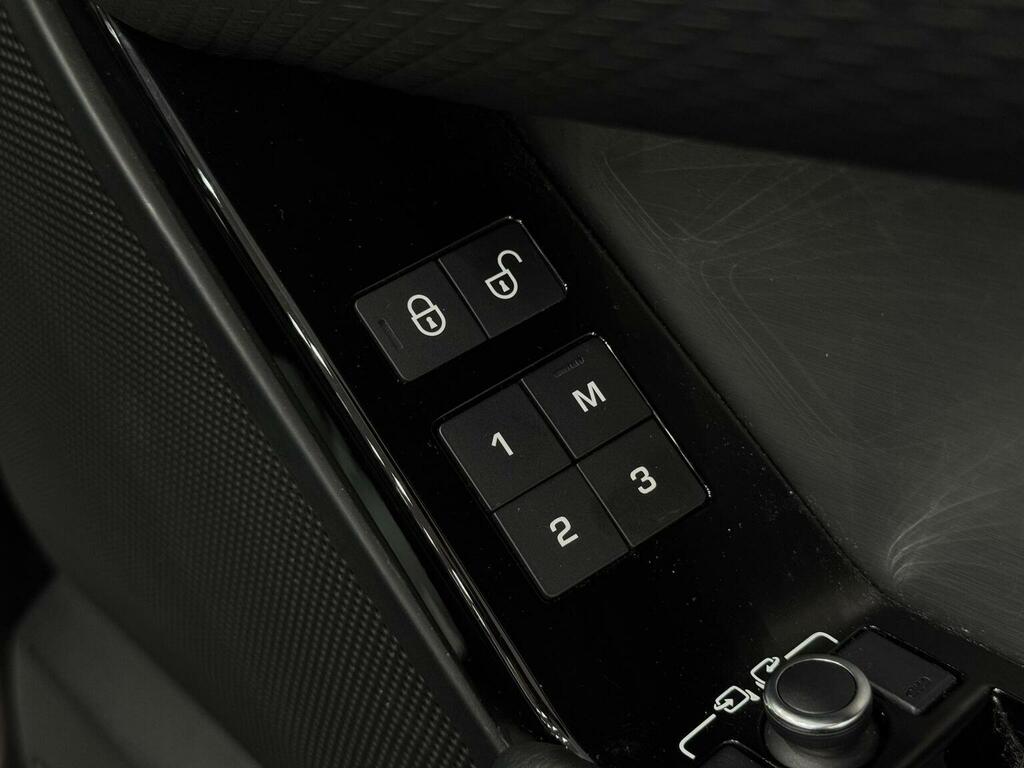 Land Rover Range Rover Velar Range Rover Velar 2.0 P300 R-dynamic Se Black #21