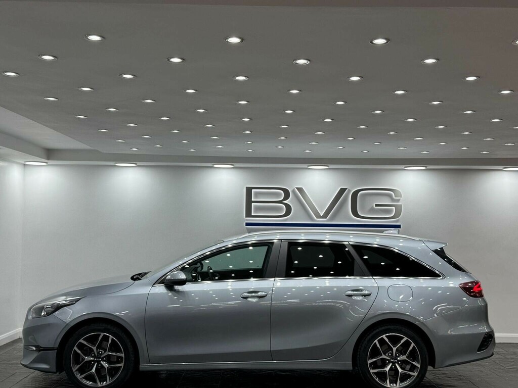 Kia Ceed Estate 1.5 T-gdi 3 Sportswagon Dct Euro 6 Ss RK22MVG Silver #4