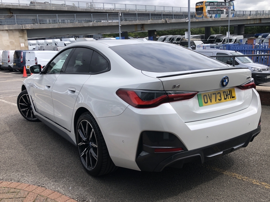 BMW i4 Edrive40 M Sport White #6