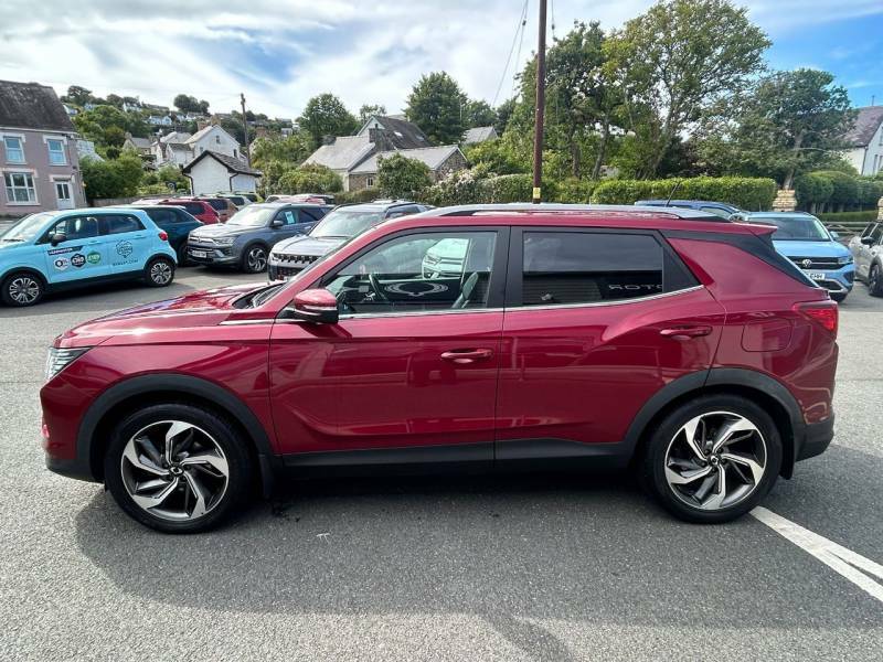 SsangYong Korando 1.6 D Ultimate Red #4