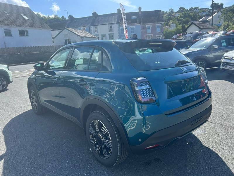 Fiat 600 1.2 Hybrid 48V Icon Edct-6 Green #5