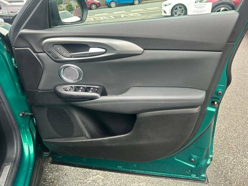 Alfa Romeo Tonale 1.3 Phev Veloce 4Wd Green #20