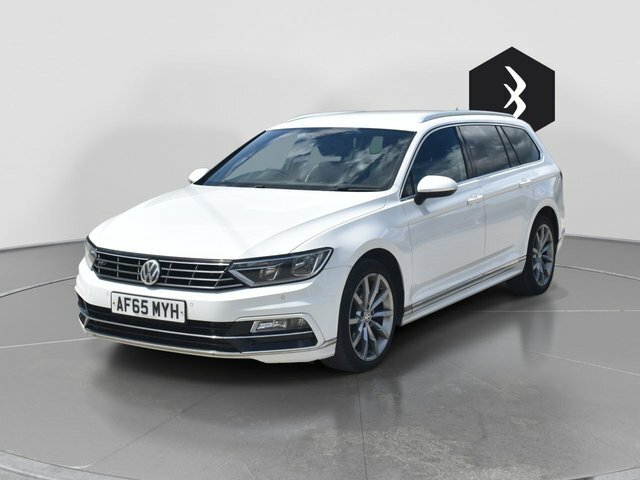 Volkswagen Passat 2.0 Tdi Bluemotion Tech R-line Estate M White #3