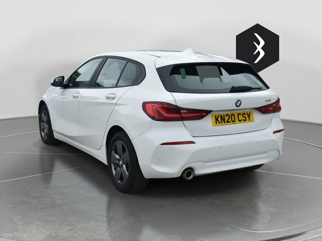 BMW 1 Series 1.5 118I Se Hatchback Euro 6 S White #5