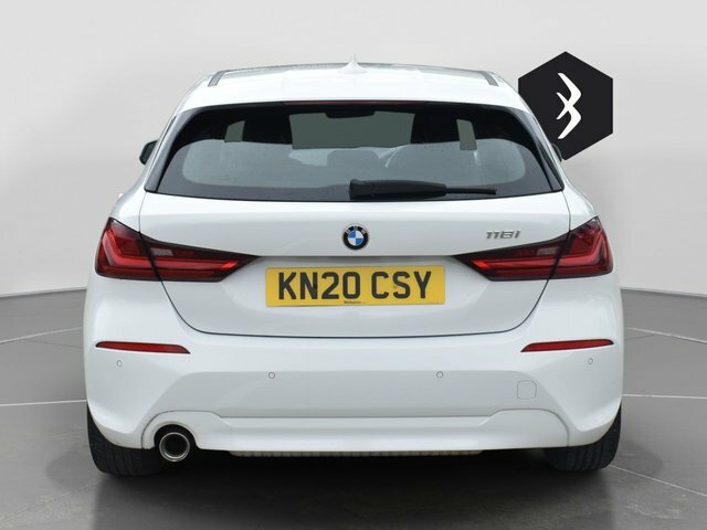 BMW 1 Series 1.5 118I Se Hatchback Euro 6 S White #6
