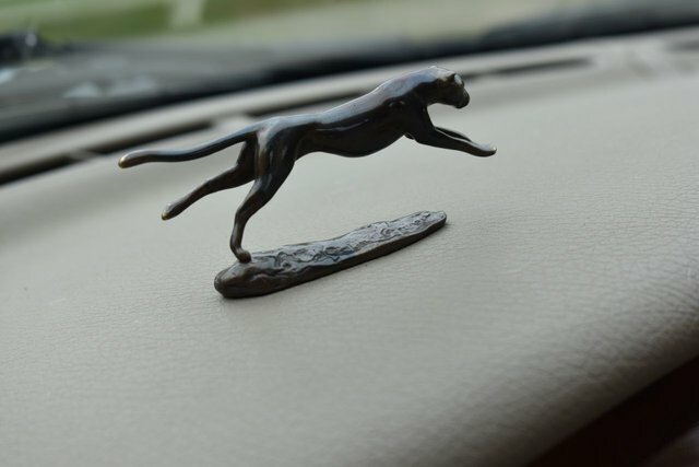 Jaguar XK8  Silver #33
