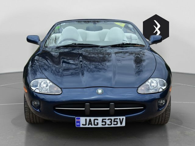 Jaguar XK8 Convertible 4.0 Convertible Blue #2