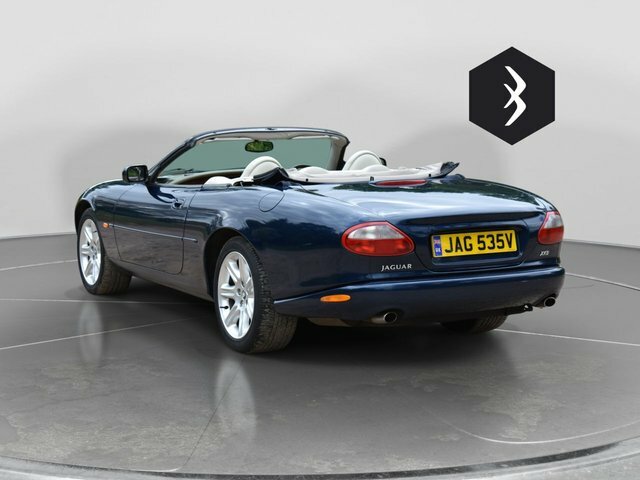 Jaguar XK8 Convertible 4.0 Convertible Blue #5
