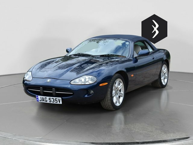 Jaguar XK8  Silver #9