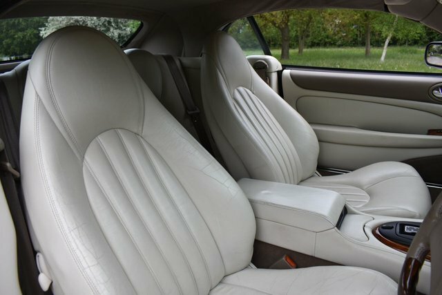 Jaguar XK8  Silver #28