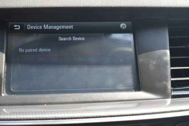 Vauxhall Insignia 1.6 Turbo D 136 Design White #21