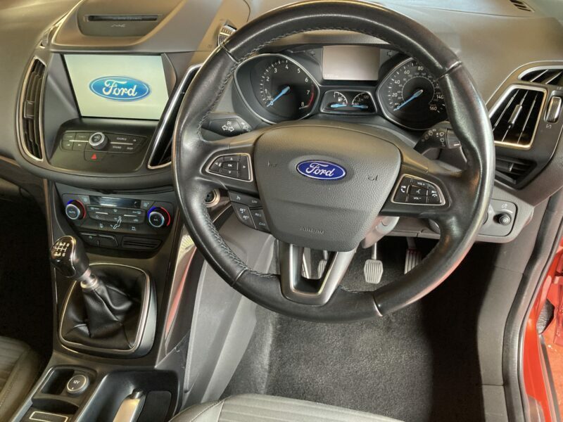 Ford C-Max Hatchback Red #5