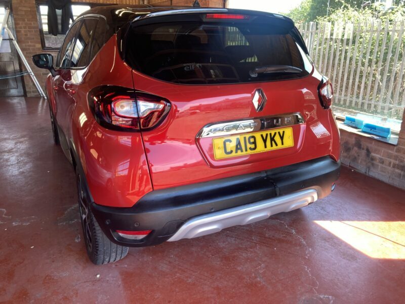 Renault Captur Suv CA19YKY Red #2
