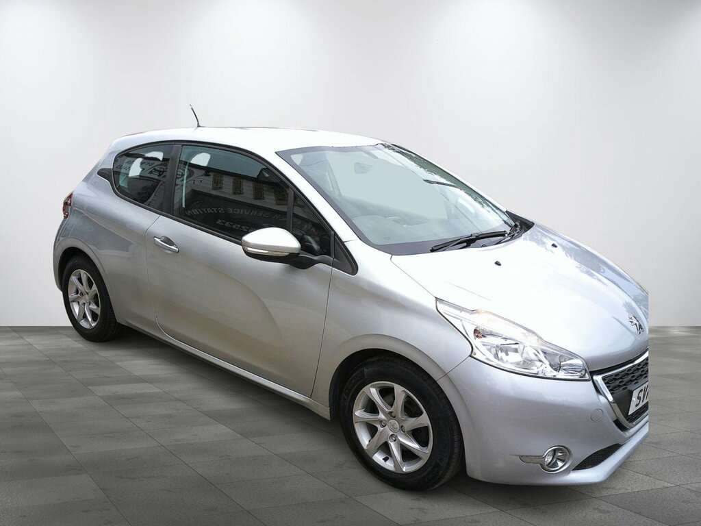 Peugeot 208 1.2L Active Hatchback Euro 5 82 SV13YWB Silver #5